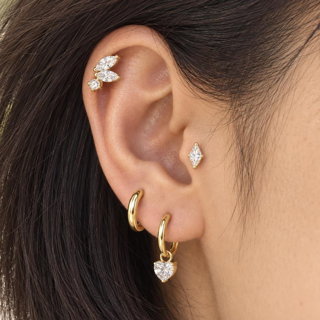 Zestaw Curated Ear „Golden Heart” – 4 tytanowe kolczyki do ucha