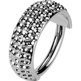 Tytan kółko trójwymiarowe ściete kulki kolczyk segmentowy