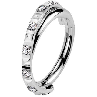 Tytan kółko cyrkonie piramidy kolczyk segmentowy