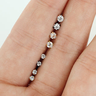 Labret cyrkonia okrągły gwint wewnętrzny, 4  sztuki