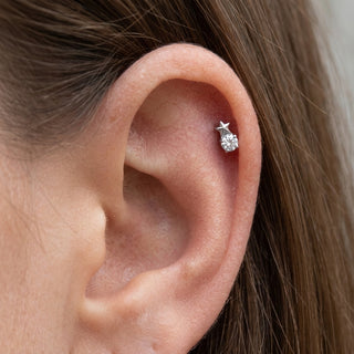 Tytan labret gwiazda cyrkonia gwint wewnętrzny – getragen