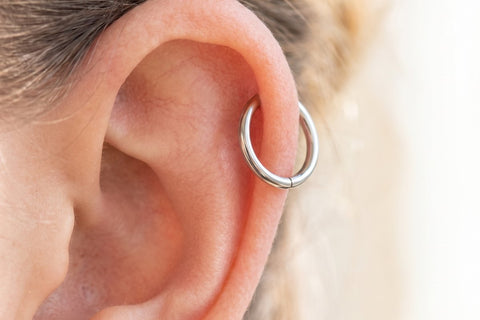 Srebrny Piercing Helix